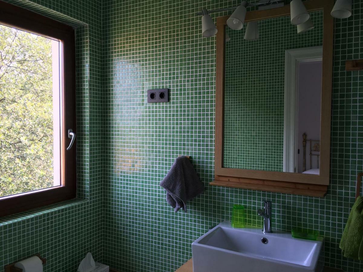 La Casa En El Camino Vendégház Pendueles Kültér fotó