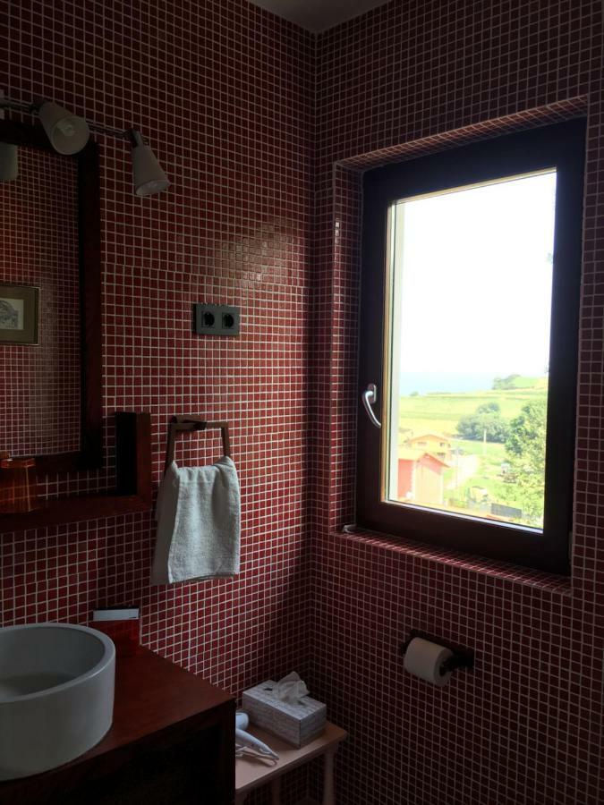 La Casa En El Camino Vendégház Pendueles Kültér fotó