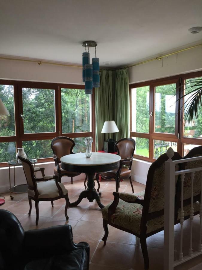 La Casa En El Camino Vendégház Pendueles Kültér fotó